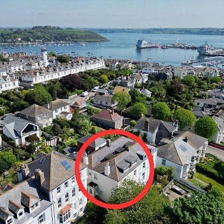 Pendennis - Bright Victorian Flat, Sea Views & Close To Beach ファルマス エクステリア 写真