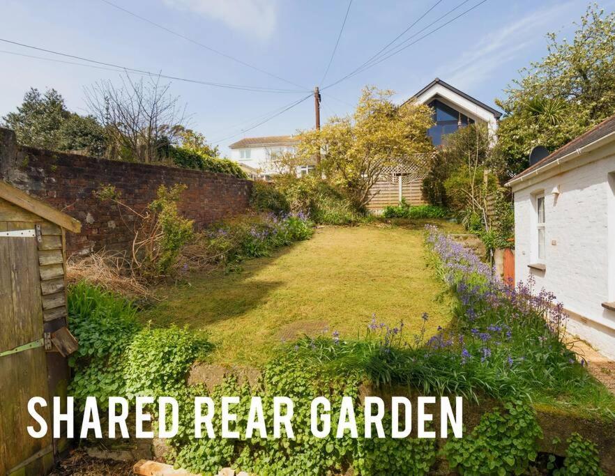 Pendennis - Bright Victorian Flat, Sea Views & Close To Beach ファルマス エクステリア 写真